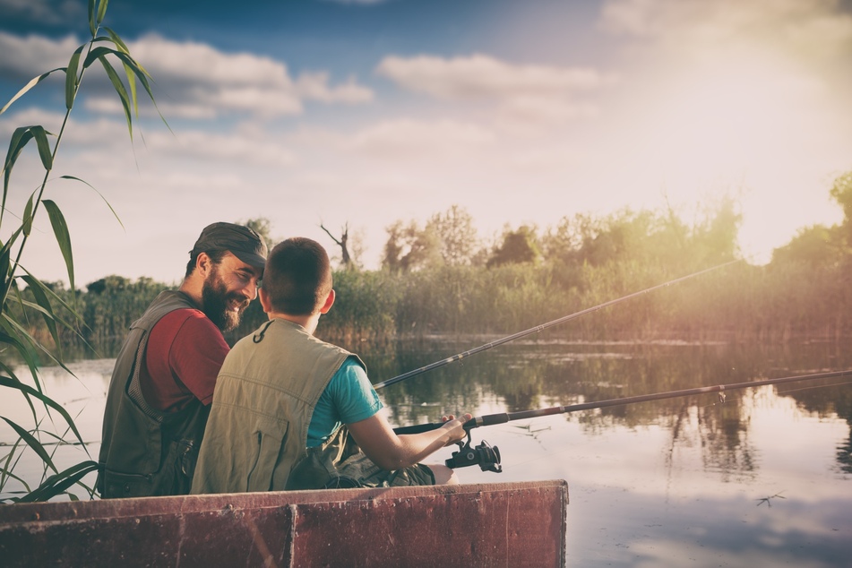 Ein tolles Geschenk für Angler kann auch gemeinsame Zeit sein.