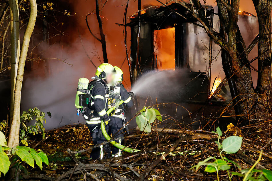 Chemnitz: Schon wieder! Chemnitzer "Lost Place" in Flammen: War es Brandstiftung?