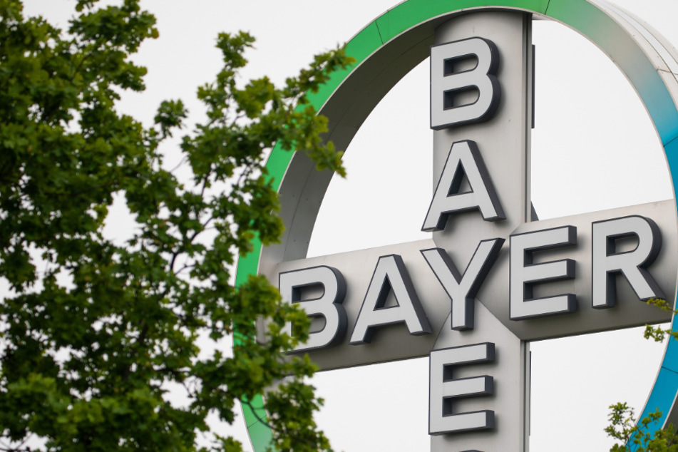 Das Bayer Kreuz, Logo des Unternehmens.