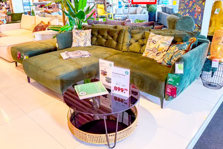 Lasst Euch die Angebote beim verkaufsoffenen Sonntag (1.2.) von porta Neuwied nicht entgehen.