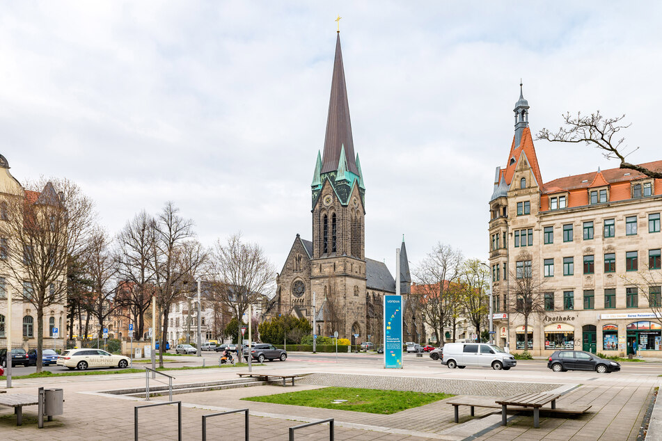 An der Krenkelstraße in Dresden-Striesen kam es zum tierischen Unglück.