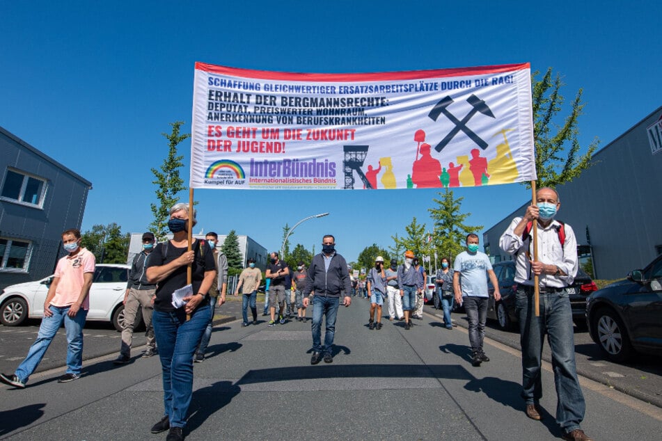 Samstag protestierten Umweltaktivisten vor Ort.
