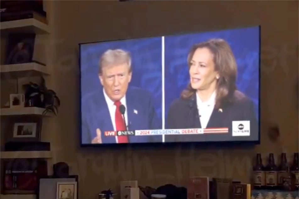 Una imagen que pudo verse millones de veces en muchos salones de Estados Unidos a última hora de la noche del martes: el debate presidencial entre Donald Trump (78) y Kamala Harris (59) simplemente electrizó a todo el mundo.