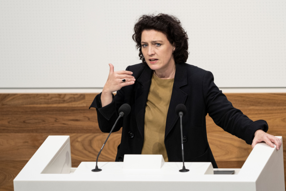 Niedersachsens Ministerin für Gesundheit und Soziales, Carola Reimann (55, SPD).