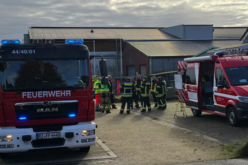 Weltkriegsbombe auf Baustelle entdeckt: Wichtige Bahnstrecke gesperrt