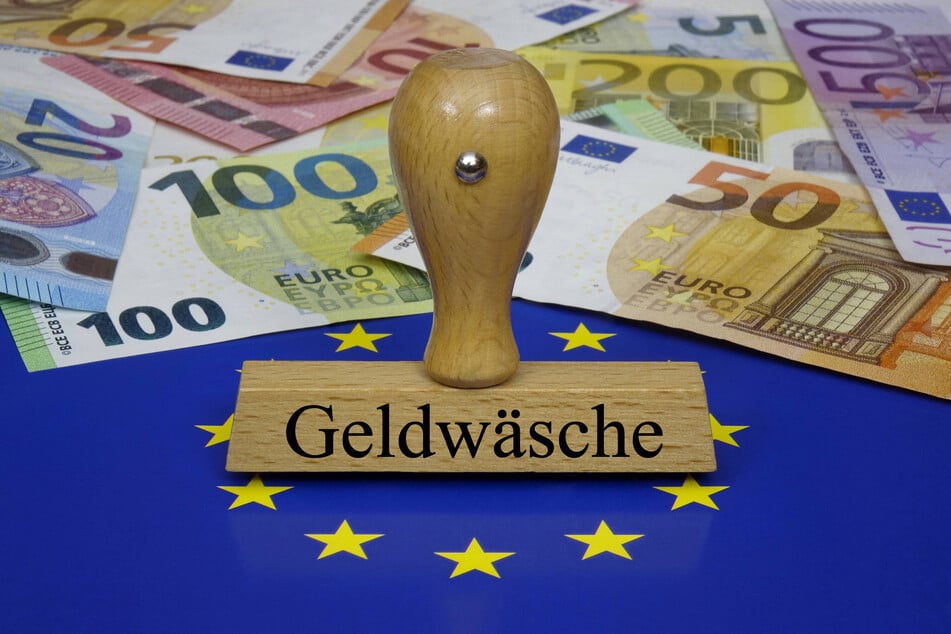"Durch Finanzkriminalität entstehen dem Staat Schäden in Milliardenhöhe", erklärt Lippmann.
