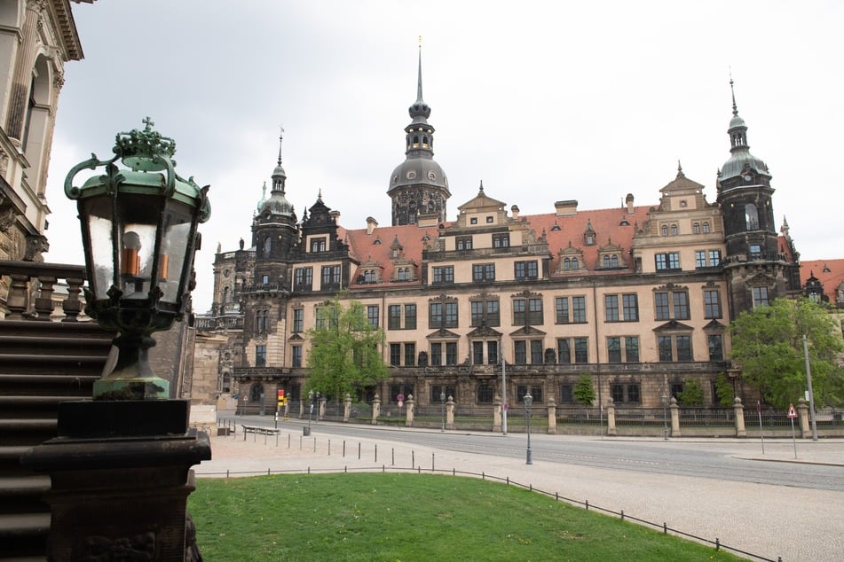 Das Residenzschloss mit dem Historischen Grünen Gewölbe der Staatlichen Kunstsammlungen Dresden (SKD).