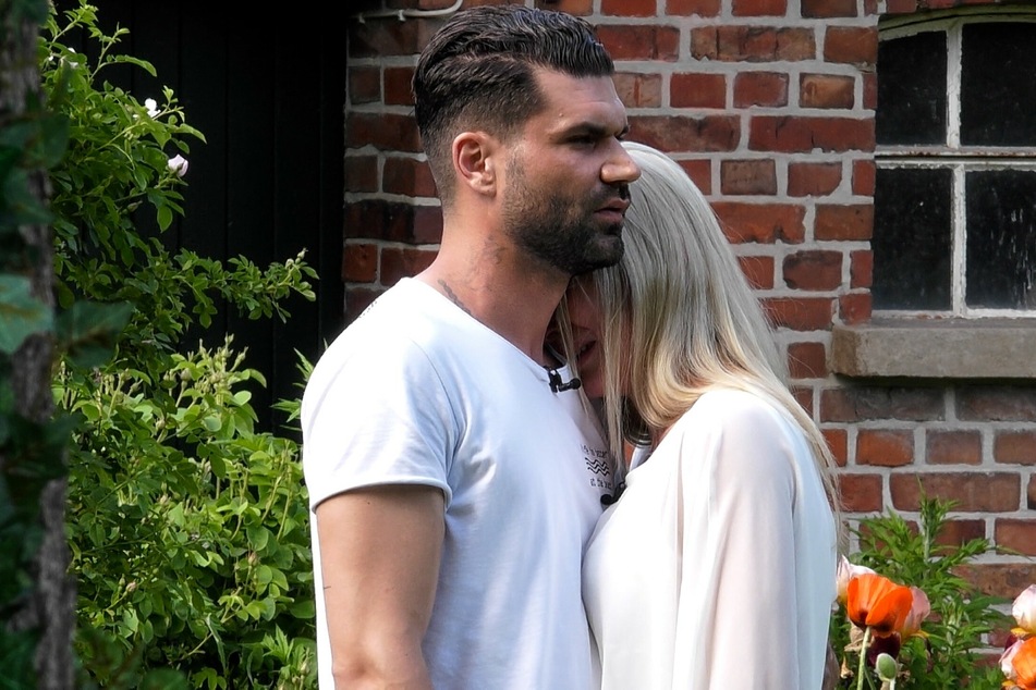 Sommerhaus der Stars: Sommerhaus-Zuschauer geben Michelle einen Tipp: "Renn weg"