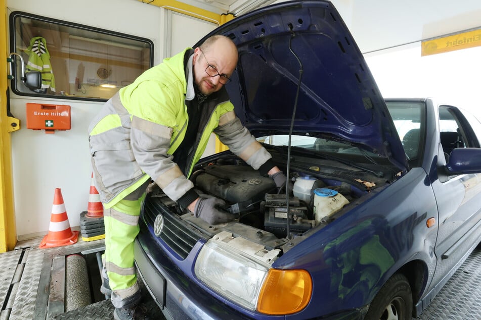 Kfz-Meister Olaf Stephan (50) vom ADAC.