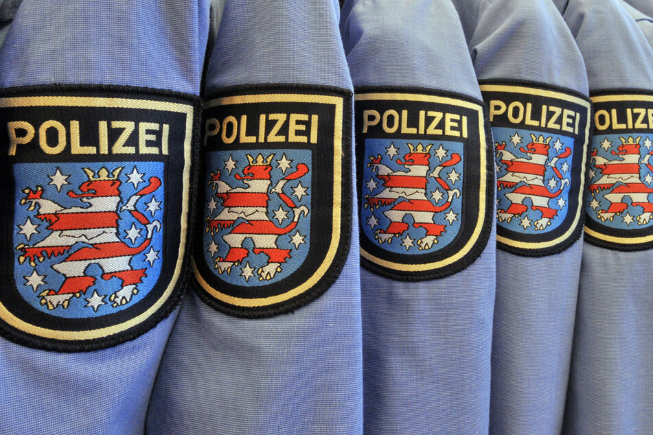 Aktuell stehen den Angaben zufolge acht Tatverdächtige im Fokus der internen Ermittler der Thüringer Polizei. (Symbolbild)