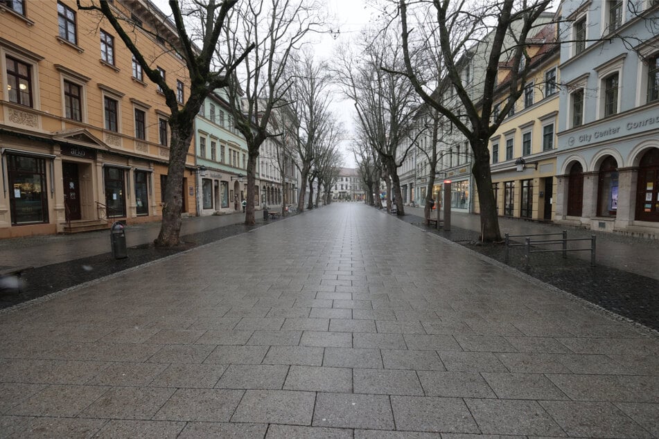 Das Infektionsgeschehen in Thüringen bleibt weiter angespannt. (Archivbild)