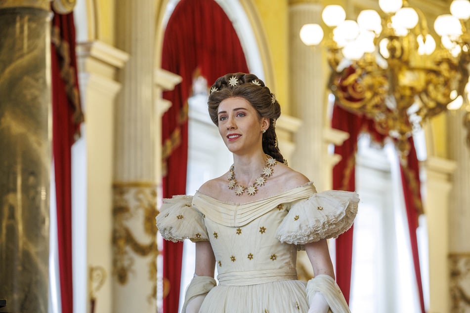Die Elisabeth sei bereits die dritte Musical-Hauptrolle, die Kristine Emde spielt.