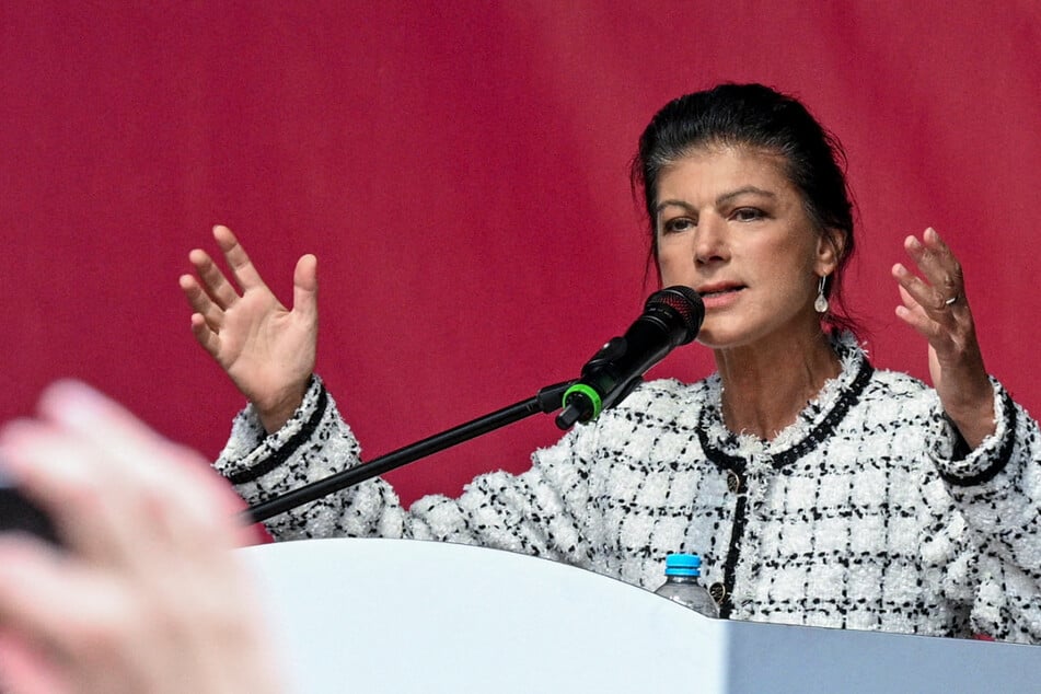 Sahra Wagenknecht kritisiert Pflegereform: "Wie dilettantisch wollen die noch regieren?"