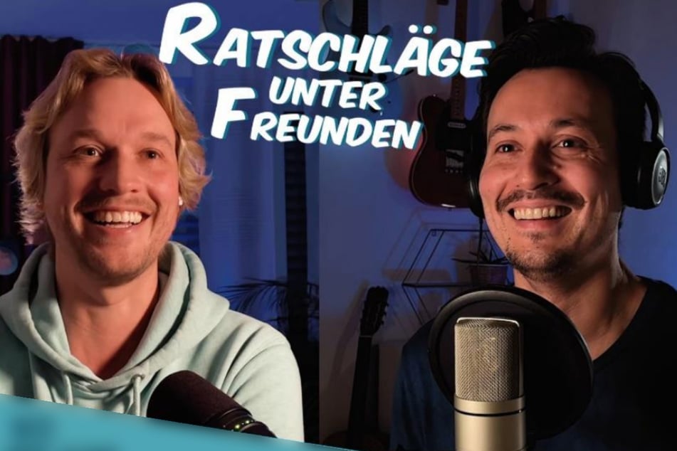 Schauspieler Christopher Kohn (38, l.) hat mit seinem besten Freund Alexander Ziegenbein (43, r.) den Podcast "Ratschläge unter Freunden" gestartet.