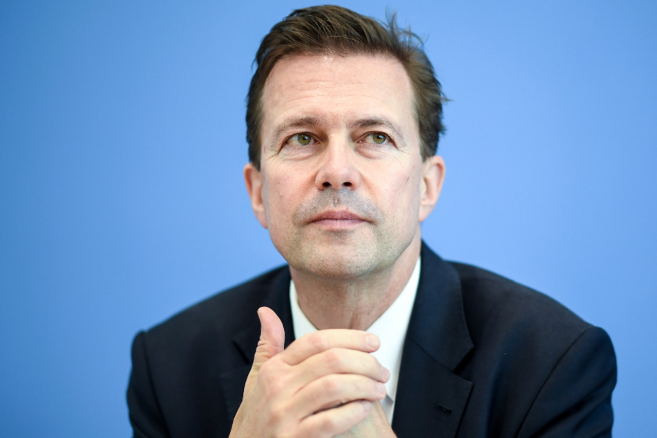 Regierungssprecher Steffen Seibert (60).