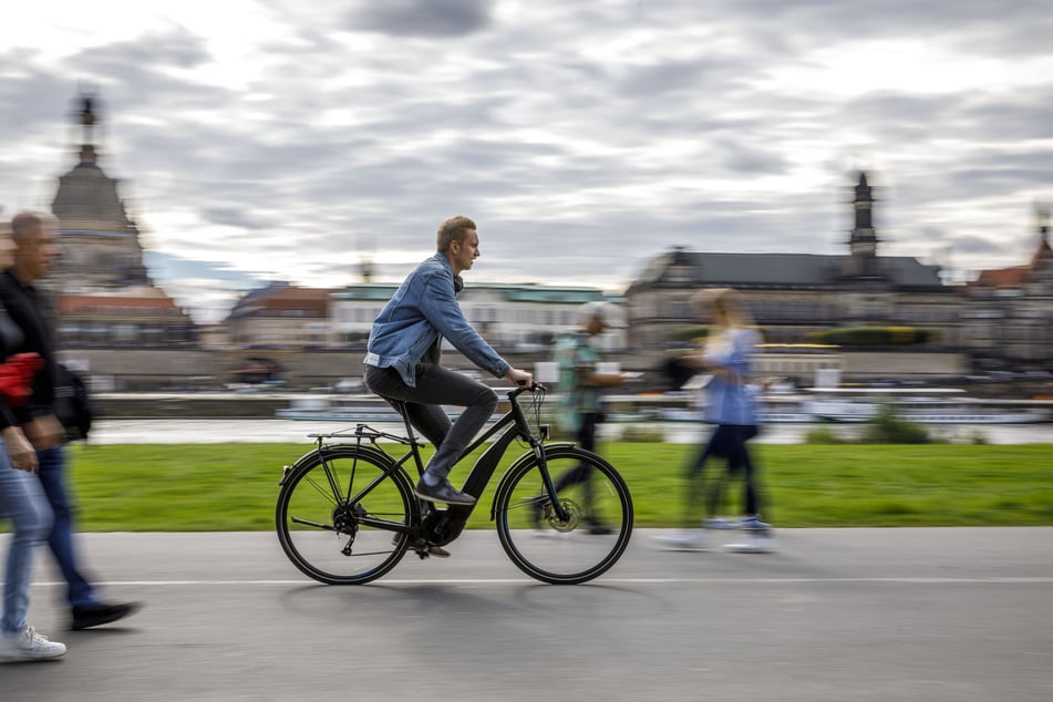 Vier von fünf Dresdnern fühlen sich laut der Umfrage im Radverkehr unsicher.