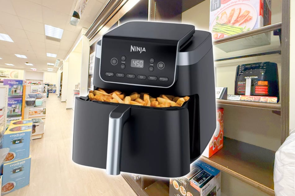 Kohl's is discounting this Ninja Airfryer by $60, and customers say it has changed their lives