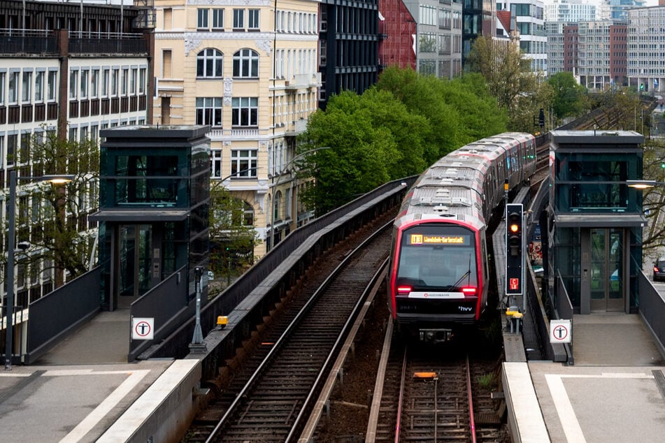 hvv-Blog: Diese U- und S-Bahnstrecken sind während der Herbstferien gesperrt