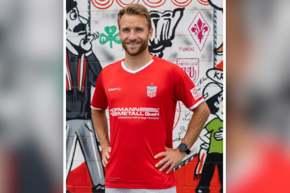 Das rote Jersey steht Mike Könnecke (35) gut. Wird es aber auch das Heimtrikot?