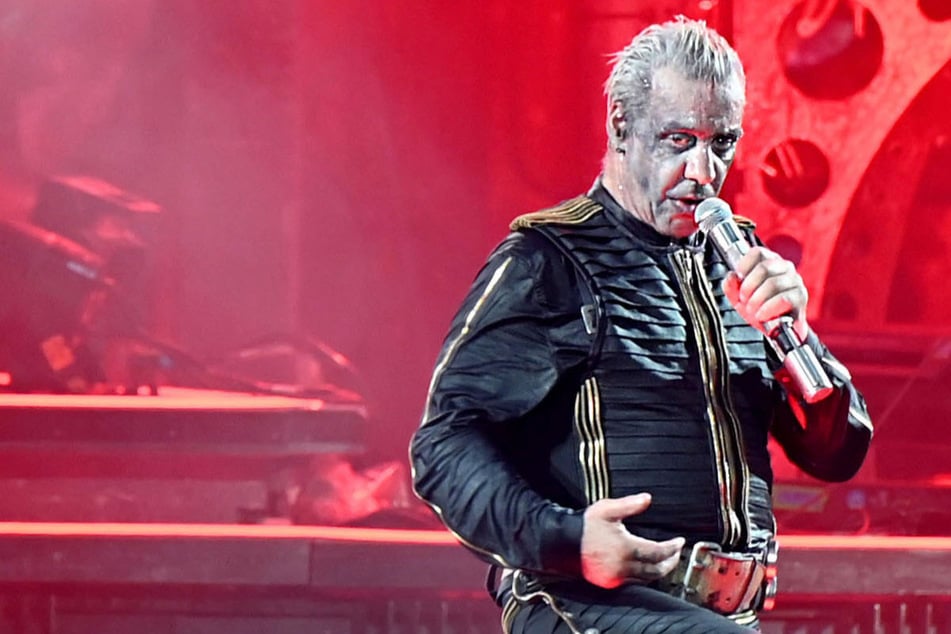 Nach Sex-Vorwürfen bei Rammstein-Konzert: Verbietet München jetzt die "Row Zero"?