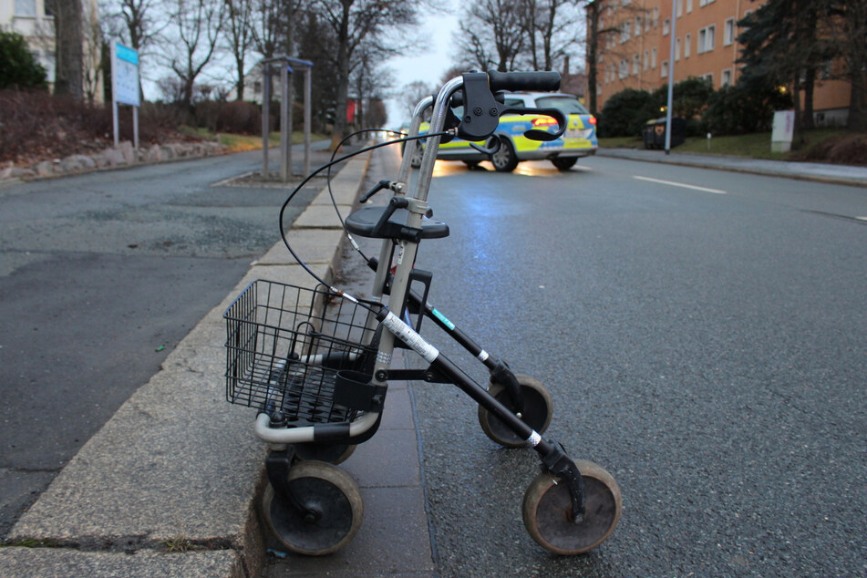 Die 85-Jährige war mit diesem Rollator unterwegs, als sie von einem Auto angefahren wurde.