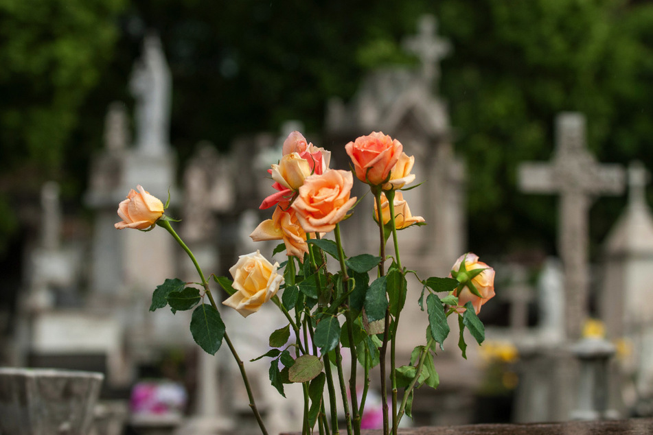 Auf einem Friedhof in Brasilien wurde eine Frau lebendig begraben. (Symbolbild)