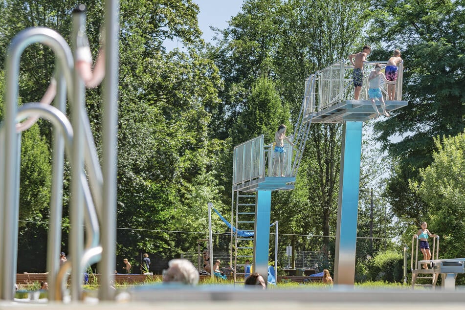 Dresden: Stadt Dresden zieht die Preise für Freibäder an