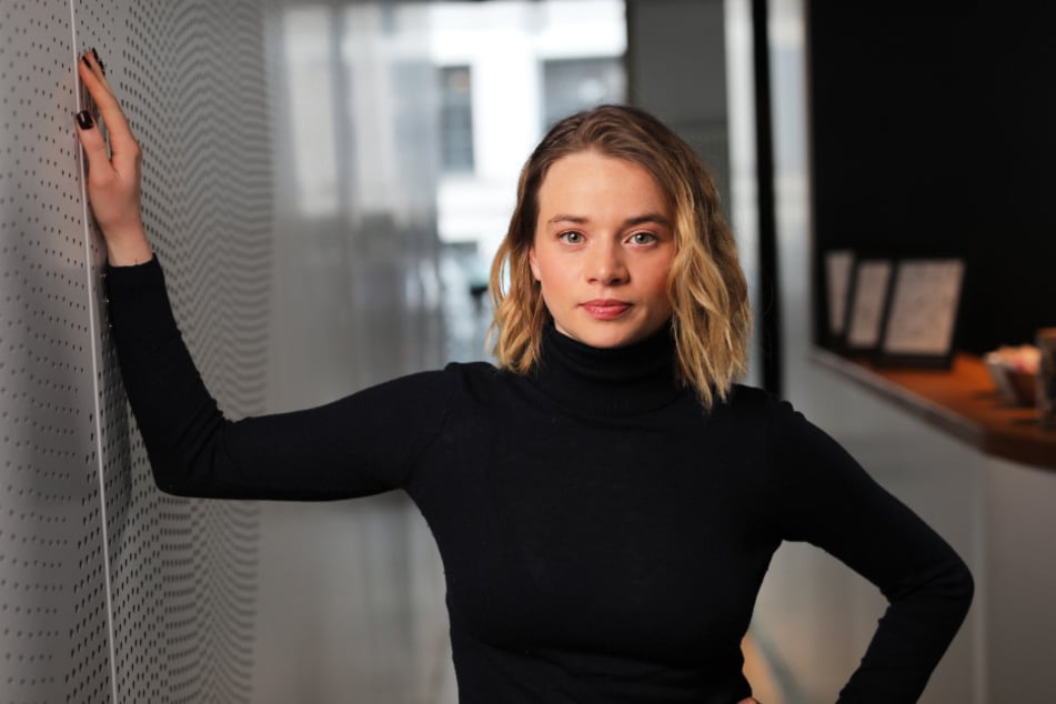 Schauspielerin Luna Wedler (26) kennt das Gefühl, Angst vor dem Einschlafen zu haben.