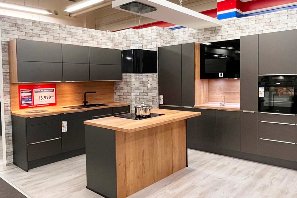 Das sind die besten Küchenangebote bei ROLLER am verkaufsoffenen Sonntag (19.4.)