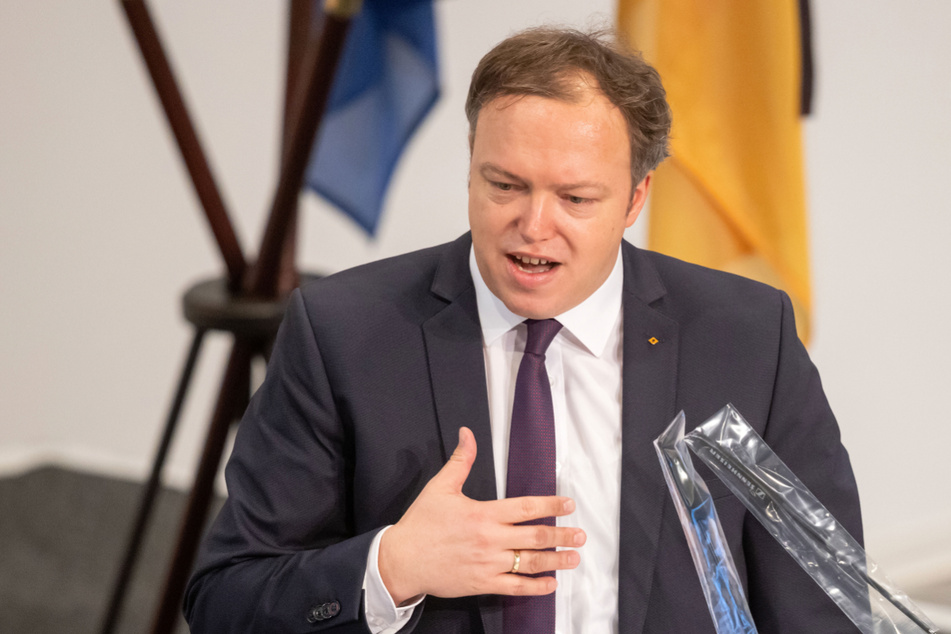 Thüringens CDU-Fraktionschef Mario Voigt (44) sieht die Gefahr, dass im Land eine linke Terrorzelle entstehen könnte.