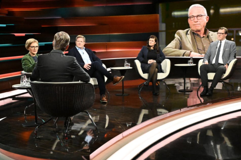 CDU-Innenminister attackiert Grünen-Chefin bei Lanz: "Legen Sie mir keine Worte in den Mund"