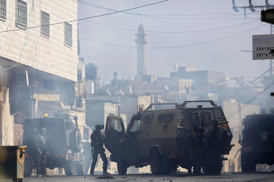 Israelische Soldaten waren im Februar schon einmal in Kalkilia im Einsatz. Damals während Zusammenstößen mit Demonstranten.