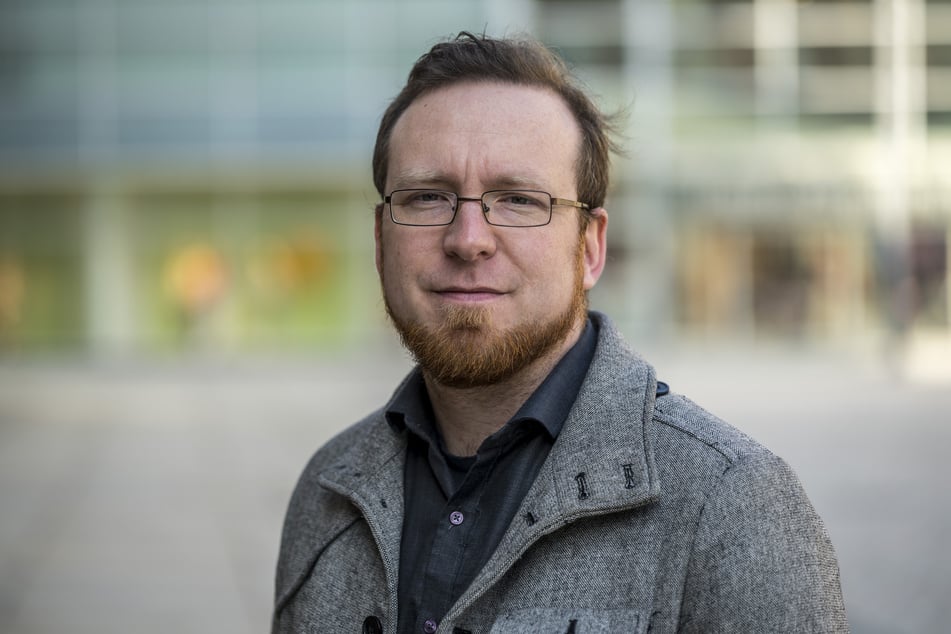 Nico Rudolph (37, BSW) wollte von der Sachsen-Regierung wissen, wie viele Militär-Unfälle es in den vergangenen zehn Jahren in Sachsen gab.