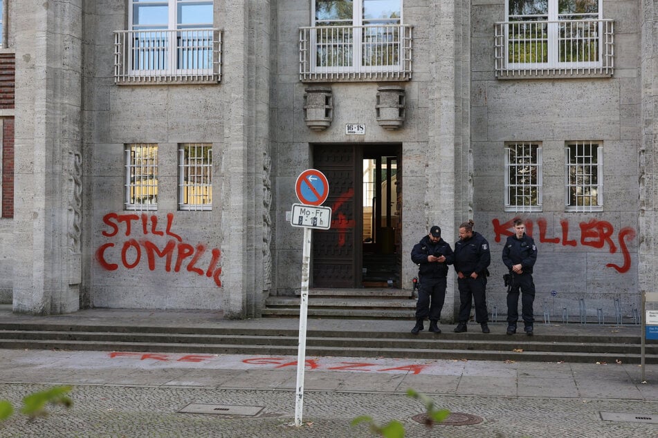 Am Donnerstag voriger Woche waren Vermummte in das Präsidiumsgebäude der FU eingedrungen.