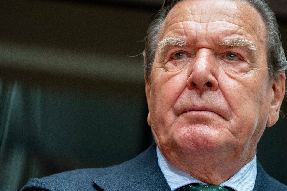 Gerhard Schröder in Moskau: Der Buhmann der Nation als Vermittler?