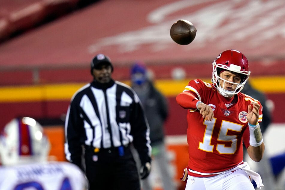 Der letztjährige Super-Bowl-Sieger, Quarterback Patrick Mahomes (25), wurde ebenfalls geehrt. (Archiv)