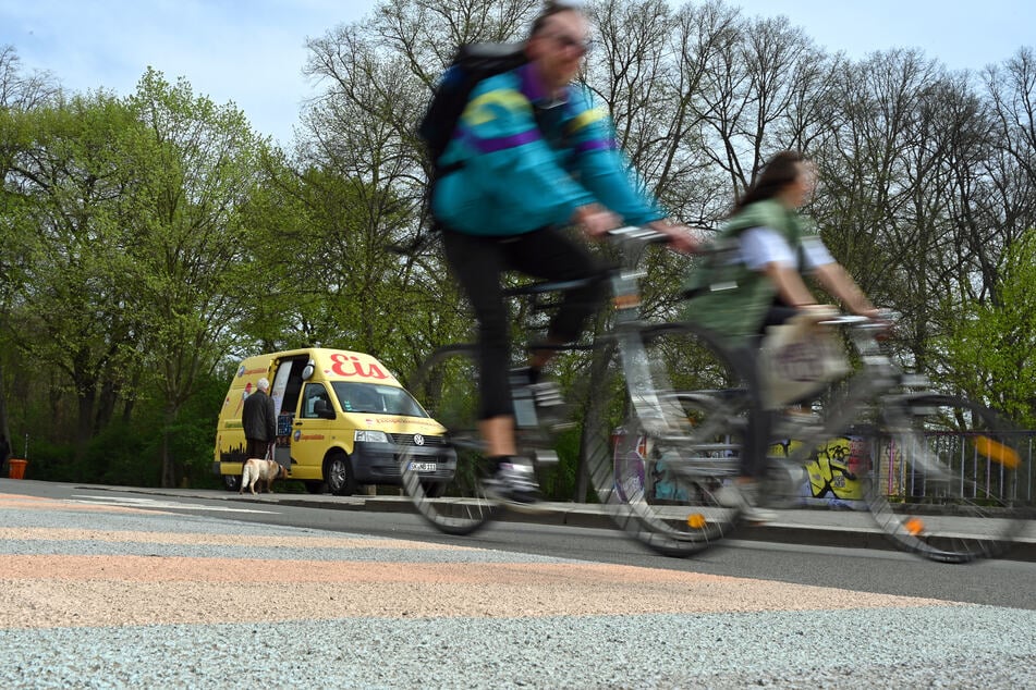 Bei steigenden Temperaturen tummeln sich sicherlich wieder zahlreiche Leipzigerinnen und Leipziger in den städtischen Parks.