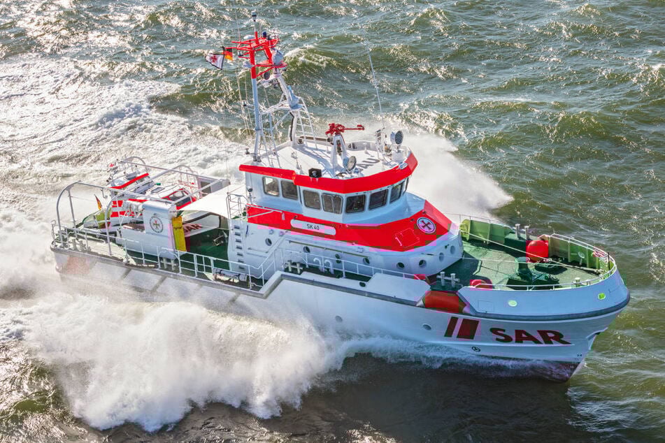 Ein Seenotrettungskreuzer war dem havarierten Schiff zu Hilfe geeilt. (Symbolfoto)
