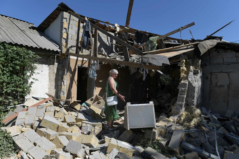 Ukraine war: Family and baby killed in Russian shelling attack