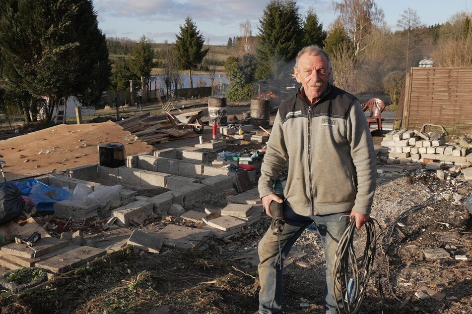 Auch Bernd Zimmermann (67) aus Wolfsburg wird seinen Ruhestand als Witwer nicht auf dem geliebten Campingplatz verbringen dürfen.