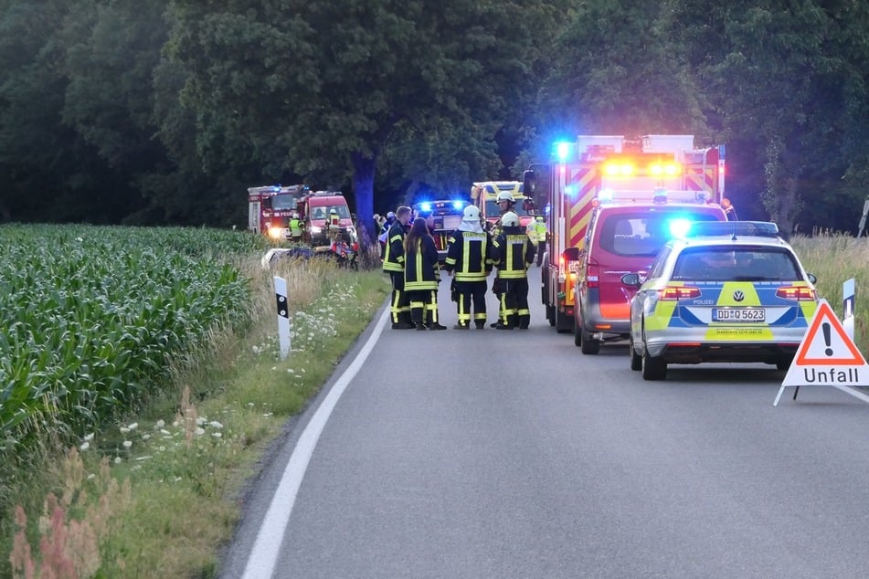 Dutzende Einsatzkräfte waren vor Ort im Einsatz.