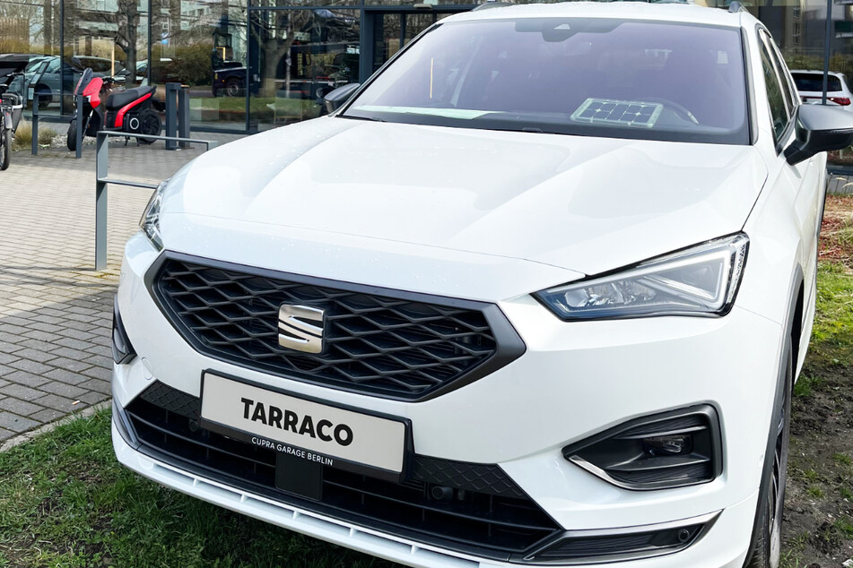 By far the biggest example is the SEAT Tarraco.  Its large dimensions are reflected in the space available for passengers and in the trunk.