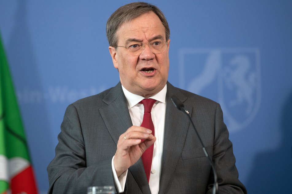 NRW-Ministerpräsident Armin Laschet bei einer Pressekonferenz am Freitag.