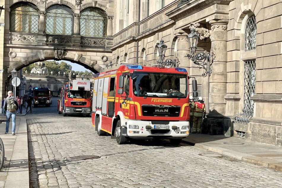 Die Feuerwehr verschaffte sich einen Überblick und konnte danach Entwarnung geben.