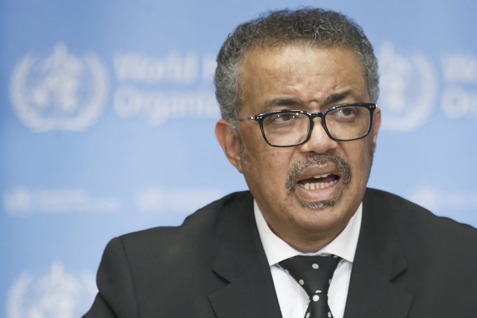 Tedros Adhanom Ghebreyesus, Generaldirektor der Weltgesundheitsorganisation (WHO), informiert bei einer Pressekonferenz über den aktuellen Stand der Situation bezüglich des Coronavirus.