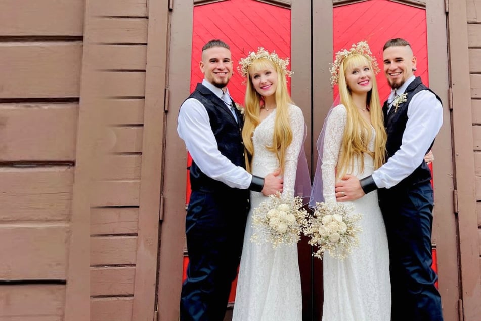 Verwechslungsgefahr: Eineiige Zwillinge verlieben sich in eineiige Zwillinge und heiraten