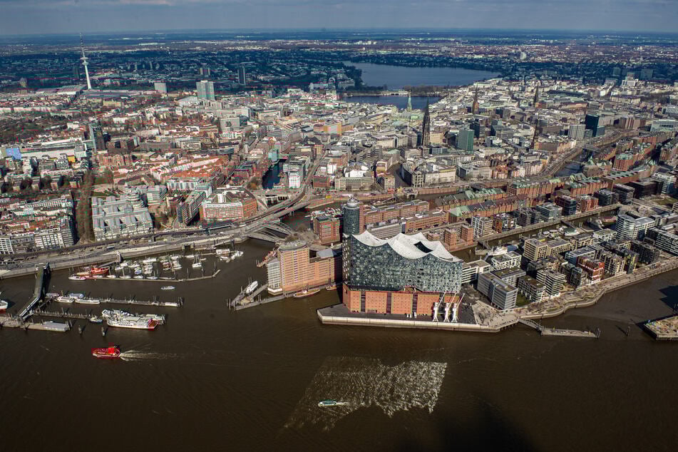Die Stadt Hamburg wird regelmäßig für Karten und 3D-Modelle vermessen. (Archivbild)