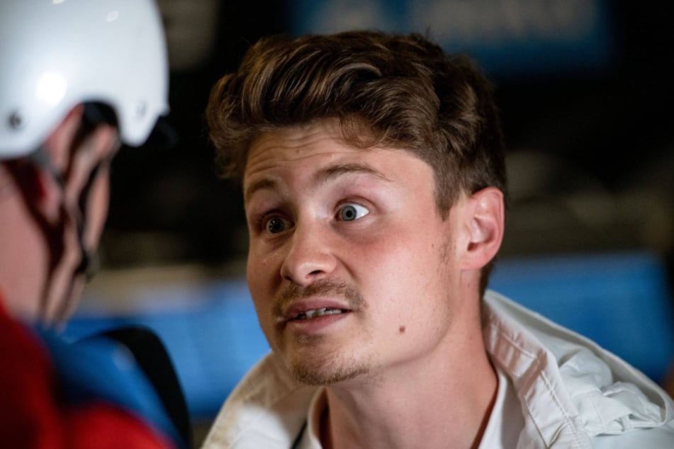 Der 31-Jährige kehrt Köln den Rücken und wandert komplett nach Mallorca aus.