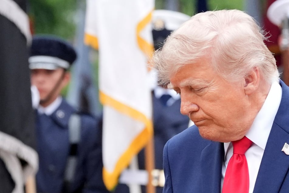 Nahost-Konflikt: Iran setzt Verhandlungen mit USA aus!