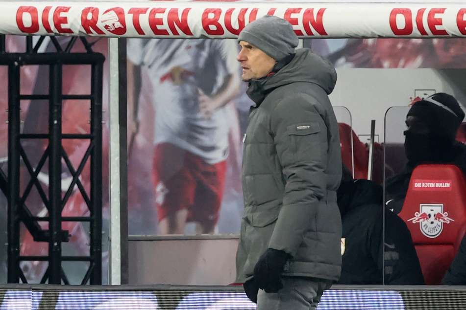 Harmloser Auftritt + ein Ehrentreffer = sechste Niederlage in den letzten sieben Bundesliga-Partien. Augsburgs Trainer Heiko Herrlich wird aber (noch) der Rücken gestärkt.